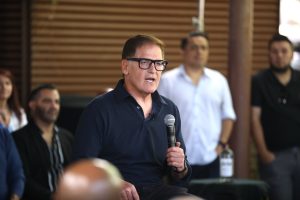 Mark Cuban shares investment advice for athletes