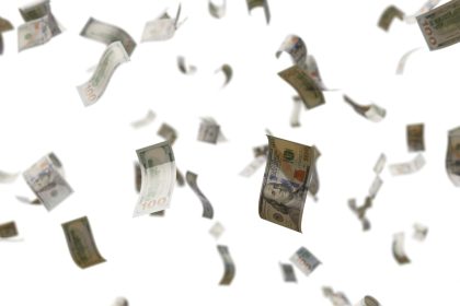 Growing your money with Vanguard's S&P 500 ETF