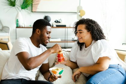 Cost-of-living relationships