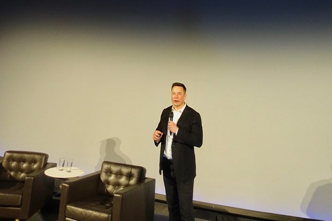 Elon Musk warns of social security risks