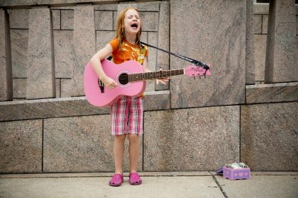 Gen Z confronts financial struggles amid 'money dysmorphia'