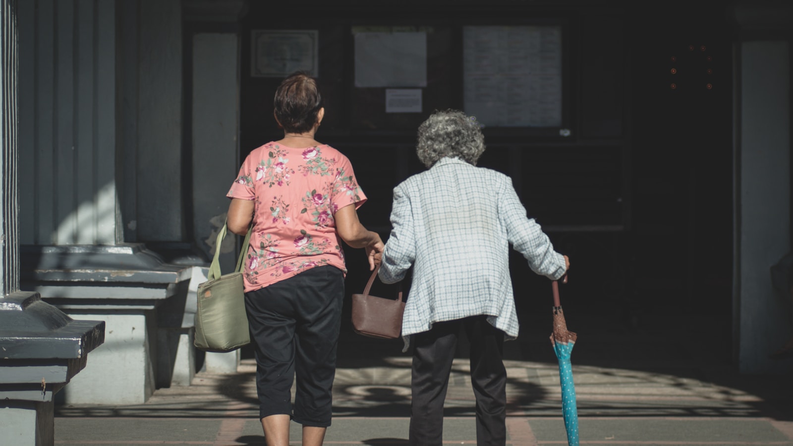 Social Security raises retirement age to 67