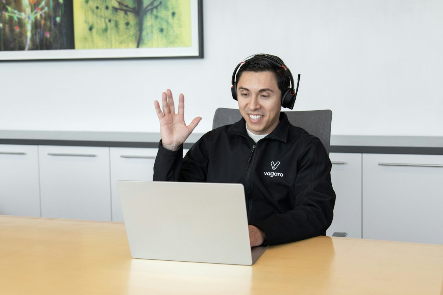 Two Essential Questions Before Implementing AI in Customer Service