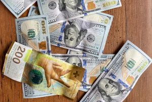 USD/CHF hits decade-low amid ceasefire news