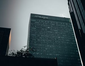 JPMorgan Moves $10 Trillion Daily, Explores Stablecoin Options