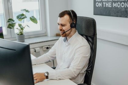 Legendary Customer Service Stories Define Your Company's Legacy