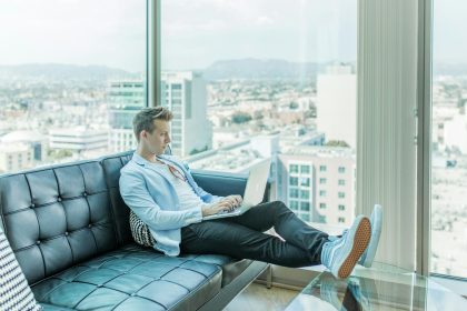 The Wealthy Mindset: Value Creation Over Scarcity Thinking