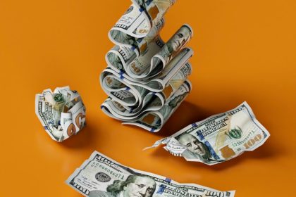 Top Earners in Three States May Receive $100,000 Tax Cut