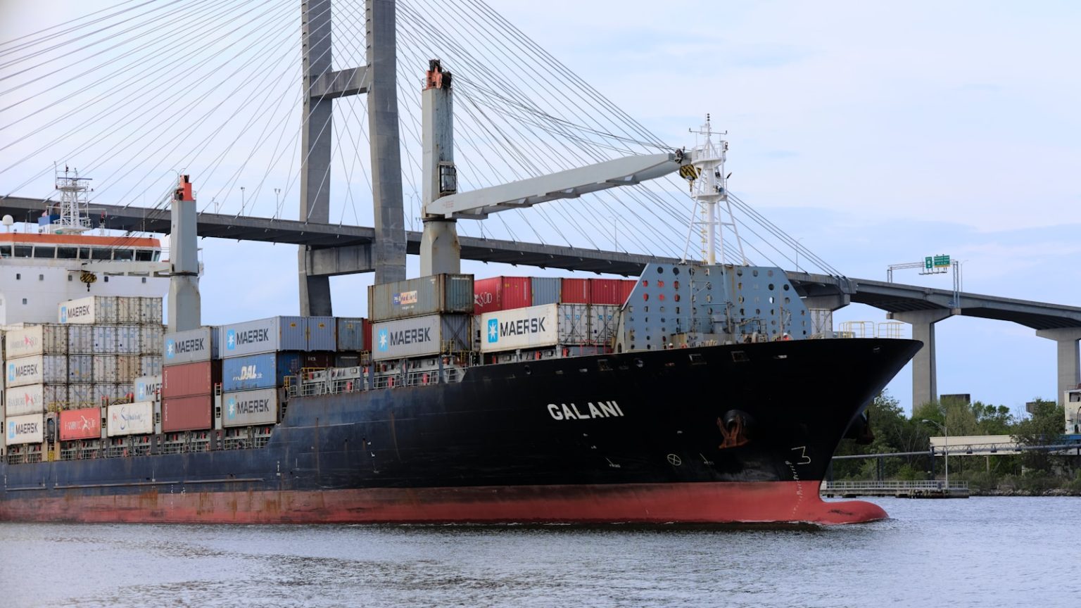 Trump Threatens 25% Tariff on Japanese Imports
