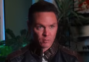 author Keith Crossley