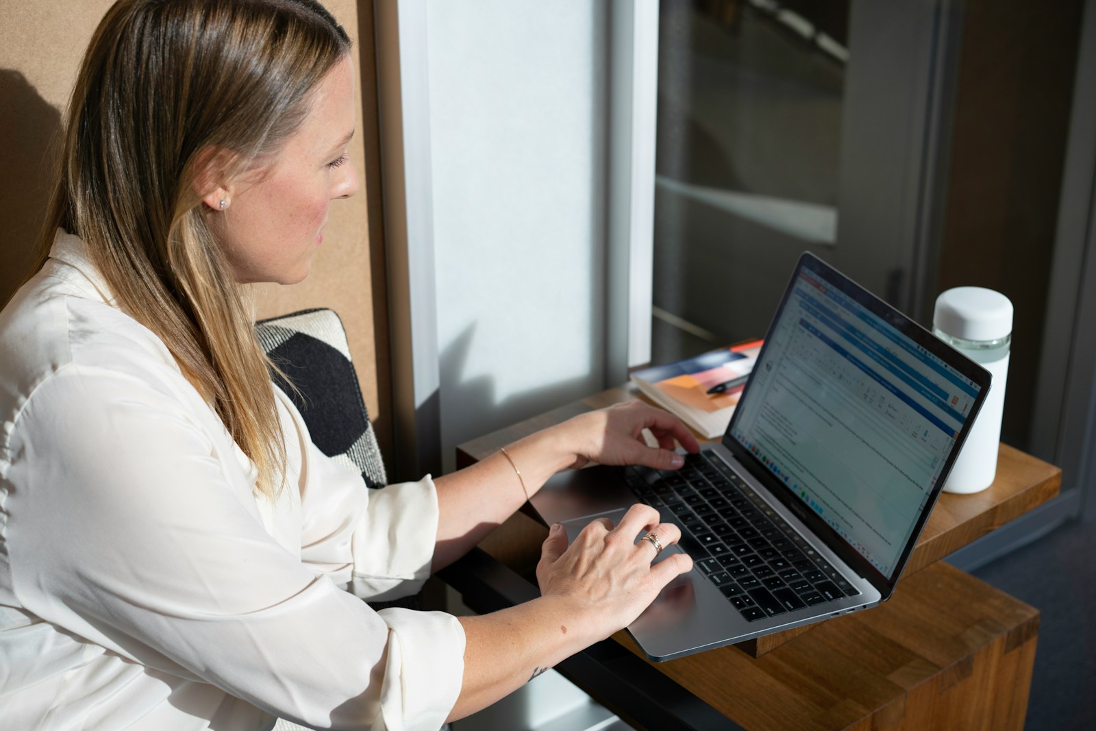 LinkedIn for Freelancers: Client Acquisition Playbook - Self Employed